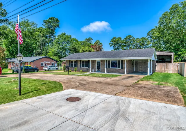 2nd image of 617 Fairview Ave, Prattville, AL 36066 | MLS# 588412