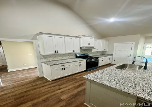 5th image of 646 Chanlee Dr, Deatsville, AL 36022 | MLS# 588410