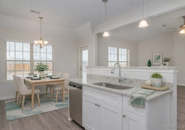 5th image of 2440 Landing Loop, Deatsville, AL 36022 | MLS# 588419
