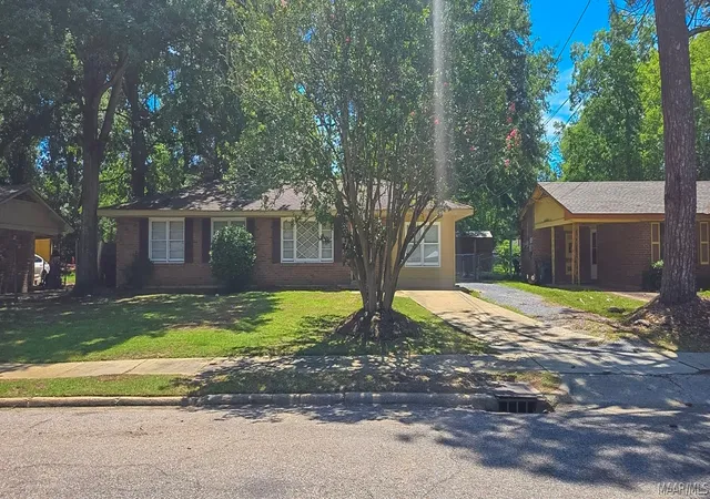 2nd image of 4353 Rainbow Rd, Montgomery, AL 36116 | MLS# 588449