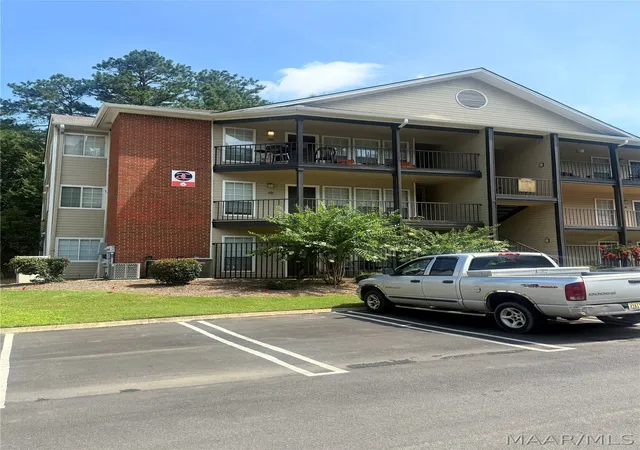Photo 1 of Condo for sale at 6 Shug Jordan Pkwy #124, Auburn, AL 36832 | MLS# 587512 | Listing updated on 2026-08-14
