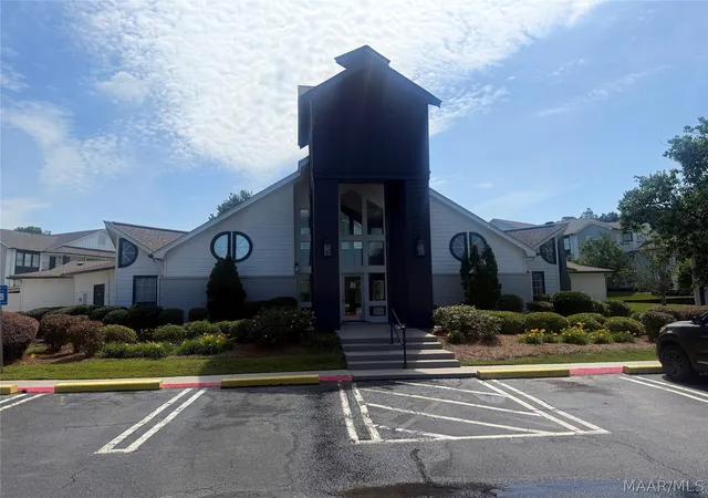 Photo 2 of Condo for sale at 6 Shug Jordan Pkwy #124, Auburn, AL 36832 | MLS# 587512 | Listing updated on 2026-08-14