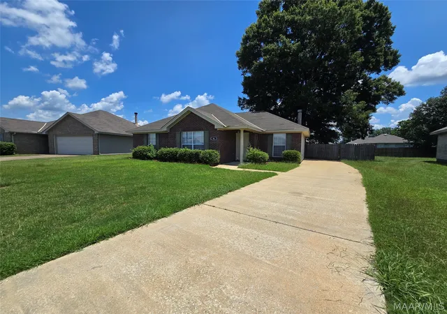 2nd image of 96 Barnes Ct, Wetumpka, AL 36092 | MLS# 588443