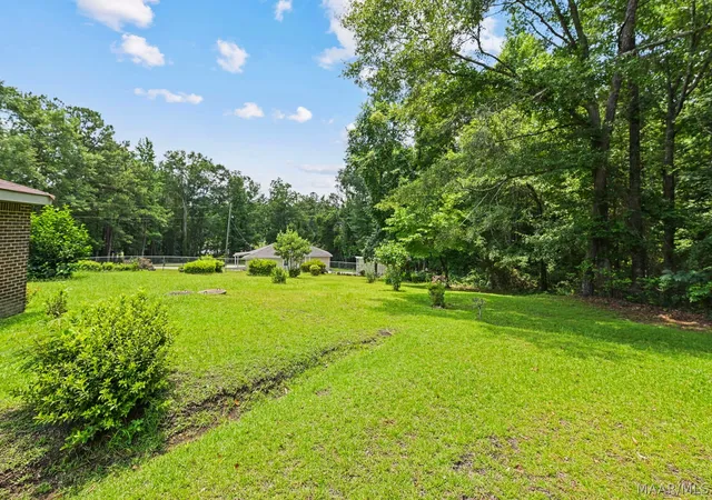 Photo 53 of Single family home for sale at 1104 Smith Rd, Clanton, AL 35045 | MLS# 588517 | Listing updated on 2026-09-01