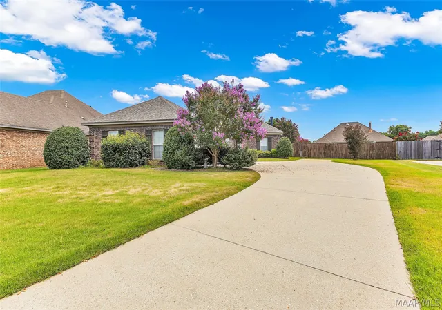 Photo 2 of Single family home for sale at 9761 Faversham Ct, Pike Road, AL 36064 | MLS# 588156 | Listing updated on 2026-07-20