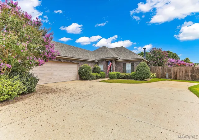 Photo 3 of Single family home for sale at 9761 Faversham Ct, Pike Road, AL 36064 | MLS# 588156 | Listing updated on 2026-07-20