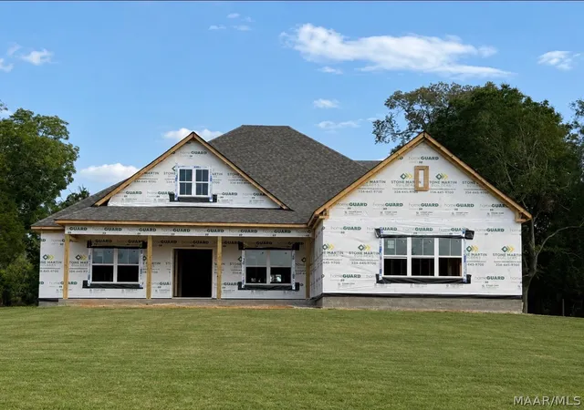 1st image of 548 Grand Ave, Montgomery, AL 36108 | MLS# 588526