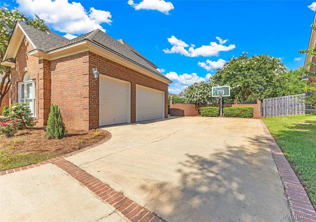 4th image of 7057 Old Southwick Pl, Montgomery, AL 36117 | MLS# 588550