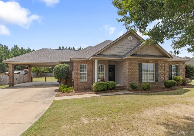 1st image of 141 Autumn Trl, Wetumpka, AL 36092 | MLS# 588564
