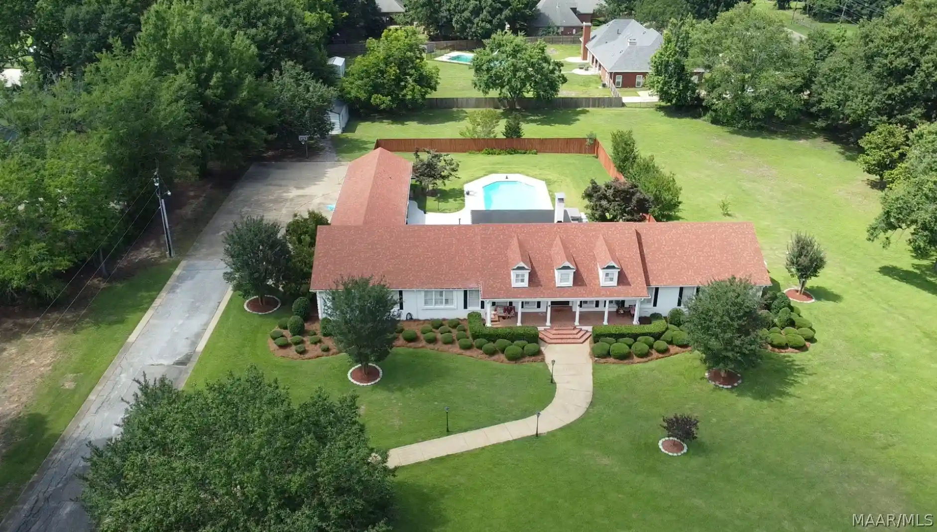 Photo 1 of Single family home for sale at 6131 Monticello Dr, Montgomery, AL 36117 | MLS# 588591 | Listing updated on 2026-10-28