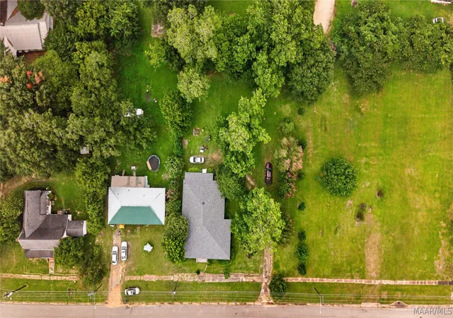 Homes for sale in Fort Deposit, AL | 10 Rogers St E, Fort Deposit, AL 36032 | MLS# 588625