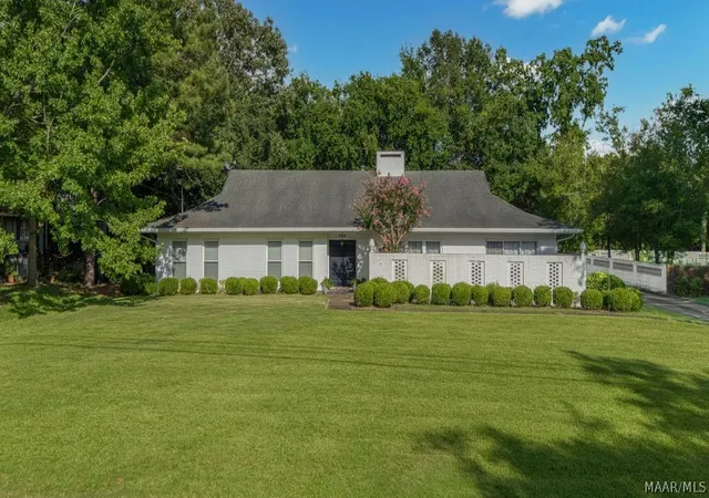 1st image of 3431 Warrenton Rd, Montgomery, AL 36111 | MLS# 588645