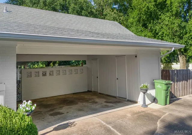 3rd image of 3431 Warrenton Rd, Montgomery, AL 36111 | MLS# 588645