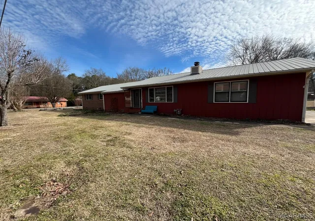 2nd image of 700 Pinecrest Ln, Oxford, AL 36203 | MLS# 588606