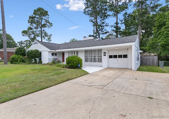 2nd image of 3017 Sumter Ave, Montgomery, AL 36109 | MLS# 588695