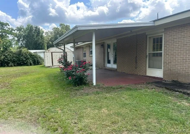 2nd image of 2206 Old Orrville Rd, Selma, AL 36701 | MLS# 588706