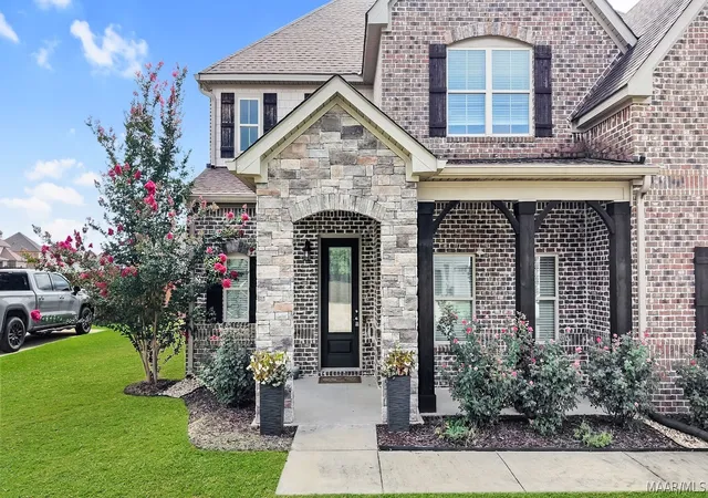 2nd image of 195 Boykin Lakes Loop, Pike Road, AL 36064 | MLS# 588694