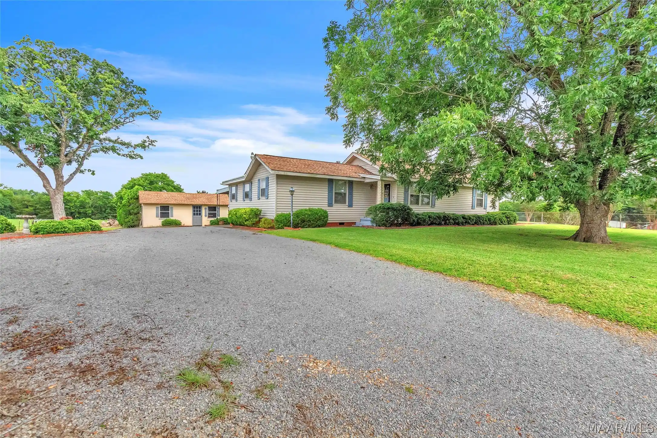 Photo 1 of Single family home for sale at 447 Butler Ml Rd, Montgomery, AL 36105 | MLS# 588708 | Listing updated on 2026-10-20