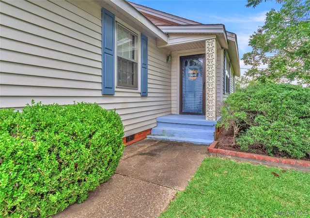 Photo 3 of Single family home for sale at 447 Butler Ml Rd, Montgomery, AL 36105 | MLS# 588708 | Listing updated on 2026-08-28