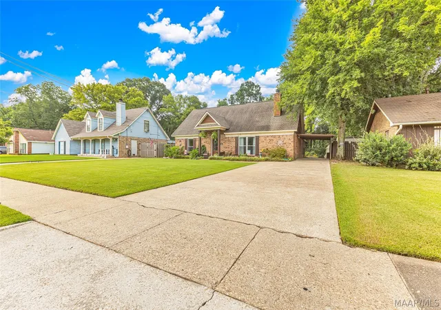 Photo 3 of Sale Pending at 440 Avon Rd, Montgomery, AL 36109 | MLS# 588729 | Listing updated on 2026-08-18