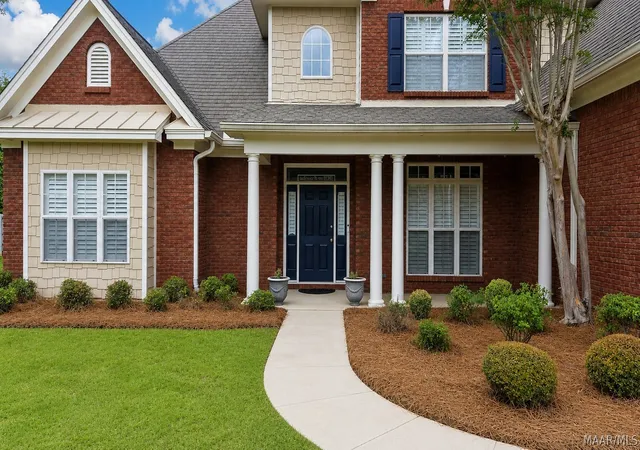 Photo 3 of Single family home for sale at 8407 Rockbridge Cir, Montgomery, AL 36116 | MLS# 588171 | Listing updated on 2026-09-01