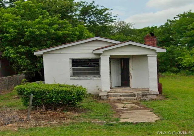 1st image of 2706 8th Ave N, Bessemer, AL 35020 | MLS# 588742