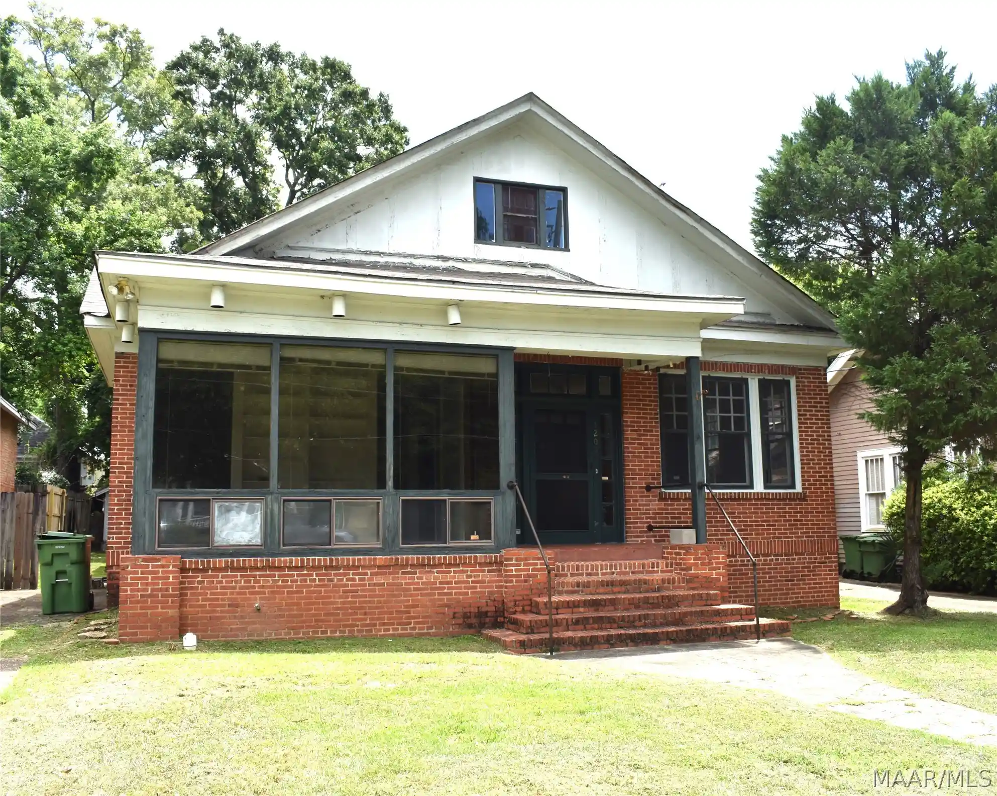 Photo 1 of Single family home for sale at 1209 S Lawrence St, Montgomery, AL 36104 | MLS# 588457 | Listing updated on 2026-10-14
