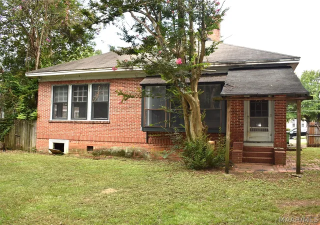 33rd image of 1209 S Lawrence St, Montgomery, AL 36104 | MLS# 588457
