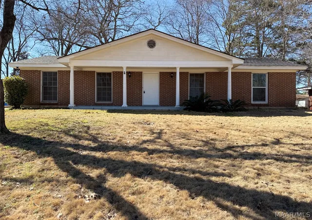 Photo 1 of Single family home for sale at 736 Joryne Dr, Montgomery, AL 36109 | MLS# 588847 | Listing updated on 2026-08-25