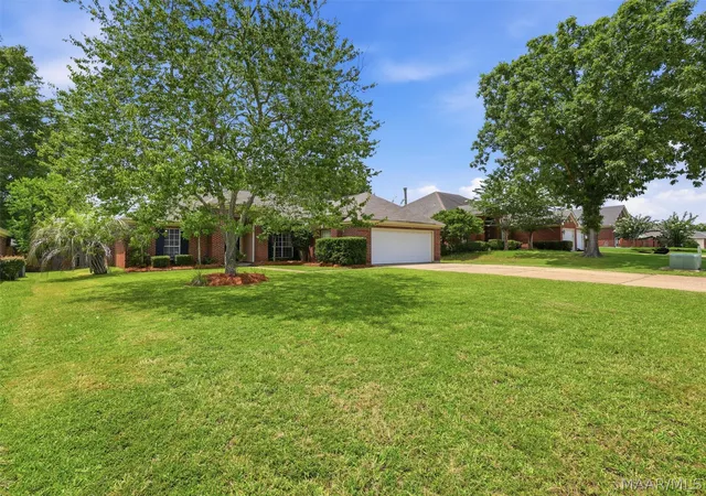 Photo 2 of Sale Pending at 6336 Chappelle Ln, Montgomery, AL 36117 | MLS# 588849 | Listing updated on 2026-08-25