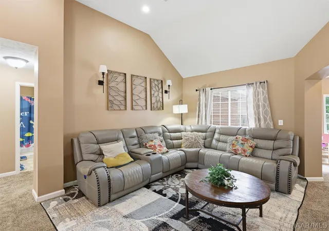 Photo 4 of Sale Pending at 6336 Chappelle Ln, Montgomery, AL 36117 | MLS# 588849 | Listing updated on 2026-08-25