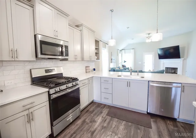 4th image of 9331 Crescent Lodge Cir, Pike Road, AL 36064 | MLS# 588840