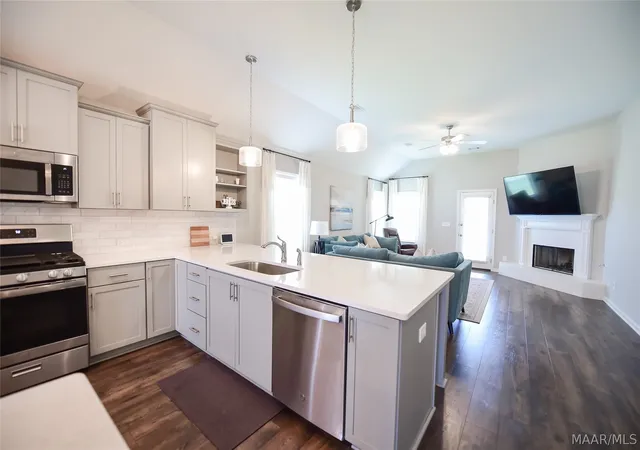 5th image of 9331 Crescent Lodge Cir, Pike Road, AL 36064 | MLS# 588840