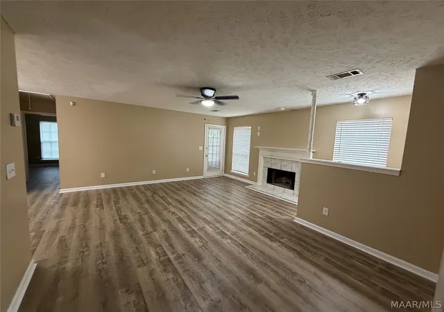 Photo 3 of Single family home for sale at 3816 Carriage Oaks Dr, Montgomery, AL 36116 | MLS# 588865 | Listing updated on 2026-09-01