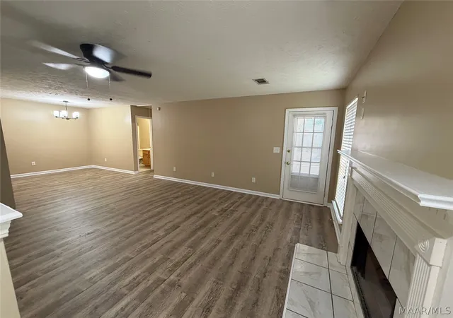 Photo 3 of Single family home for sale at 3816 Carriage Oaks Dr, Montgomery, AL 36116 | MLS# 588865 | Listing updated on 2026-09-01