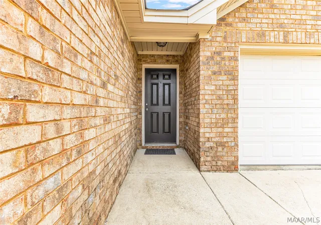 3rd image of 40 King Cotton Ln, Wetumpka, AL 36092 | MLS# 588872