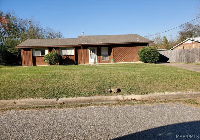 1st image of 4057 Brighton Rd, Montgomery, AL 36116 | MLS# 588868
