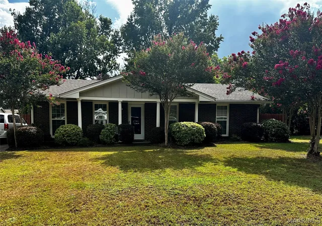 1st image of 304 Ross Rd, Wetumpka, AL 36092 | MLS# 588927