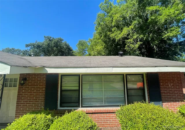 2nd image of 1716 Hill Hedge Dr, Montgomery, AL 36106 | MLS# 588917