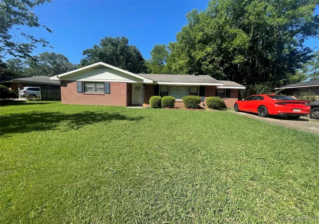 36th image of 1716 Hill Hedge Dr, Montgomery, AL 36106 | MLS# 588917