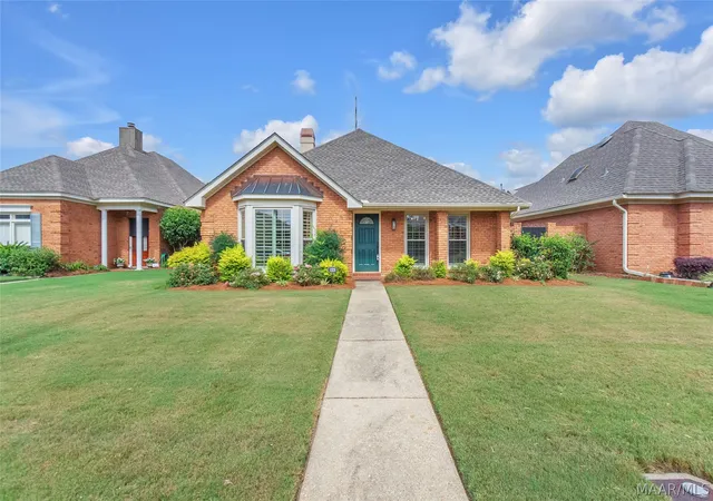 Photo 2 of Single family home for sale at 133 Charleston Ct N, Montgomery, AL 36117 | MLS# 588931 | Listing updated on 2026-08-28