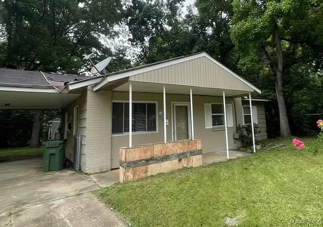 Photo 2 of Sale Pending at 160 Beckview Dr, Montgomery, AL 36105 | MLS# 588837 | Listing updated on 2026-08-04