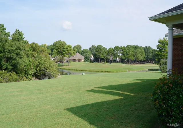 3rd image of 9742 Bent Brook Dr, Montgomery, AL 36117 | MLS# 589034
