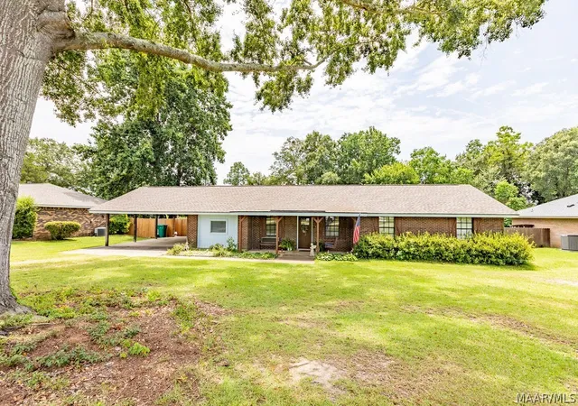 Photo 1 of Single family home for sale at 5310 Jane Rd, Millbrook, AL 36054 | MLS# 589023 | Listing updated on 2026-08-28
