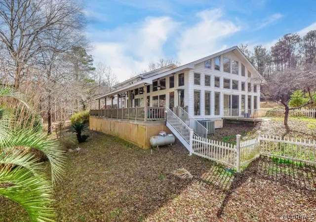 2nd image of 912 Georgia Rd, Wetumpka, AL 36092 | MLS# 589052