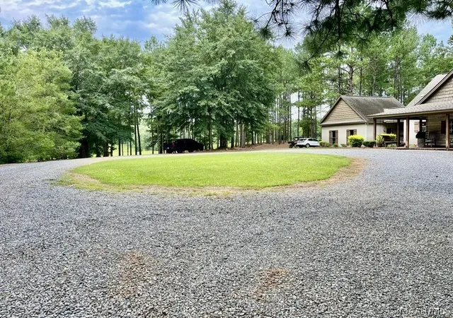 2nd image of 2019 Hwy 231, Equality, AL 36026 | MLS# 589094