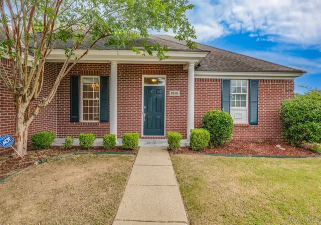 2nd image of 8100 Grayson Grv, Montgomery, AL 36117 | MLS# 588421