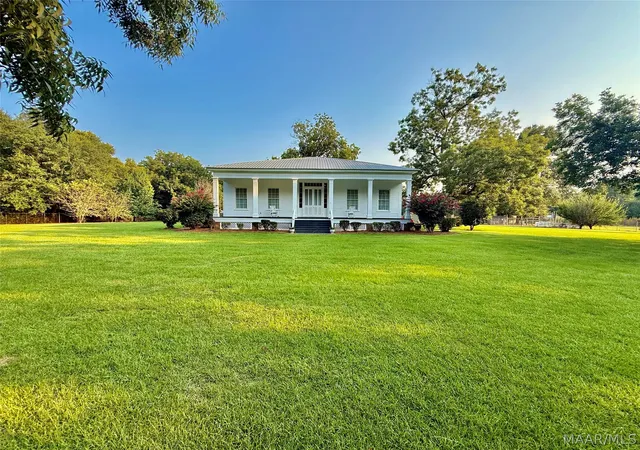 Photo 2 of Single family home for sale at 34895 County Rd 2, Shorter, AL 36075 | MLS# 589145 | Listing updated on 2026-08-28