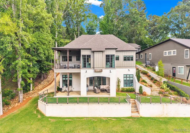 2nd image of 744 Lakeshore Dr, Jacksons Gap, AL 36861 | MLS# 589148
