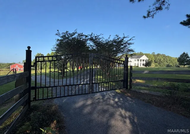 2nd image of 396 Holley Mill Rd, Eclectic, AL 36024 | MLS# 589217